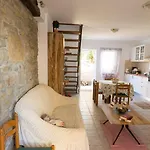 Hébergement de vacances House Rea With Bbq And Two Terrace