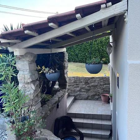 House Rea With Bbq And Two Terrace Casa de Férias