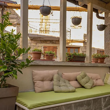 House Rea With Bbq And Two Terrace Sveti Donat